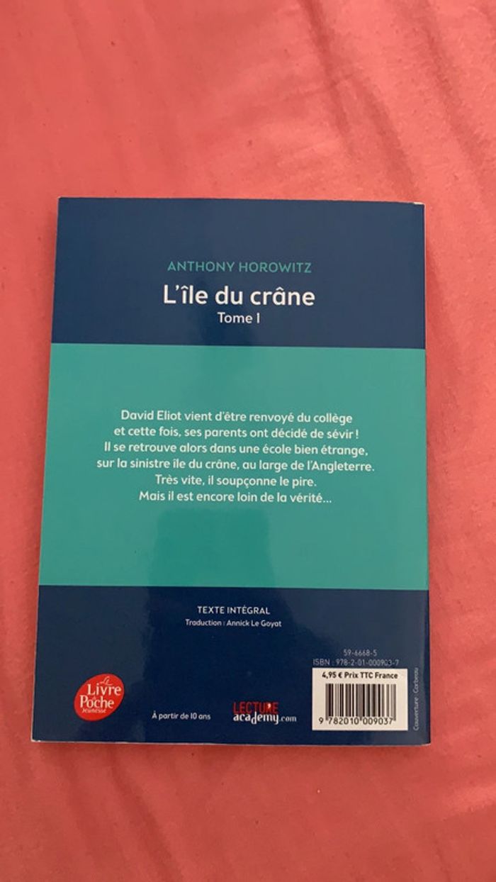 L’île du crâne - photo numéro 2