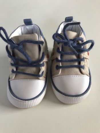 Chaussures montantes bébé beige/bleu 3/6 mois