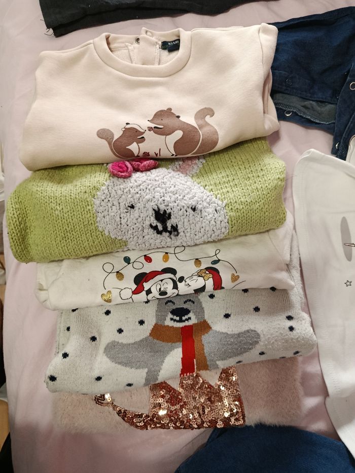 Lot vêtements fille 18 mois - photo numéro 4
