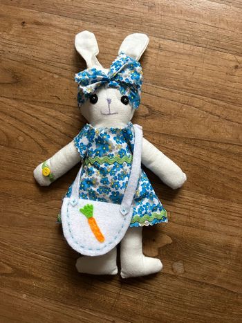 Petite peluche lapin