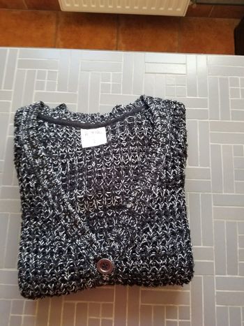 Cardigan manches longues marque Clockhouse