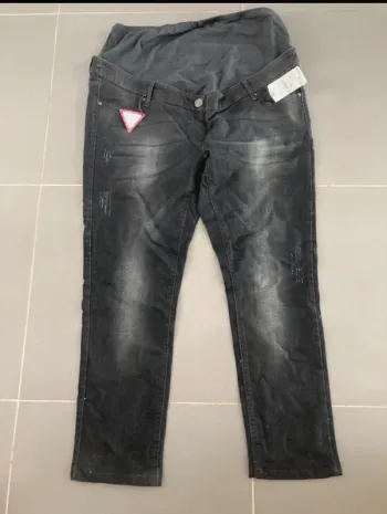 Pantalon de grossesse taille 44 neuf