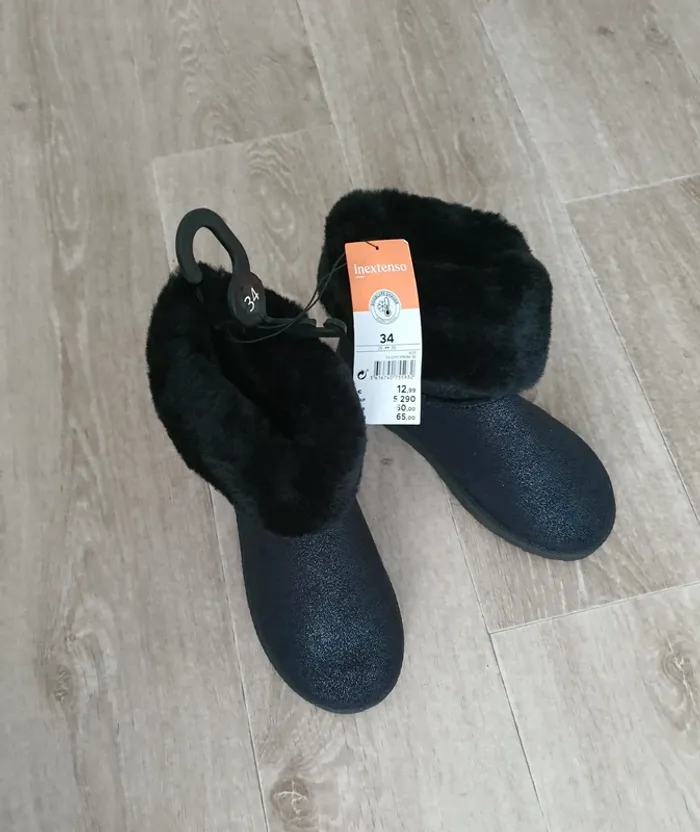 Bottines noires fourrées taille 34 - neuves - photo numéro 2