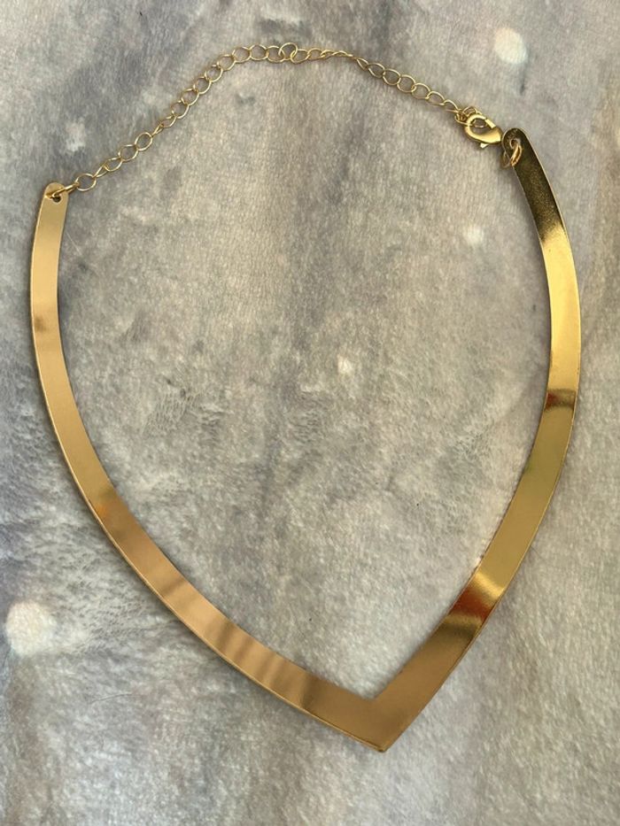 Collier rigide doré bijoux fantaisie - photo numéro 2