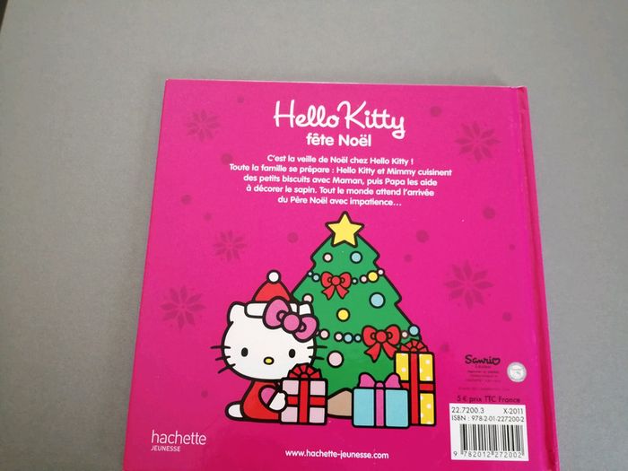 Livre Hello kitty fête Noël - photo numéro 2