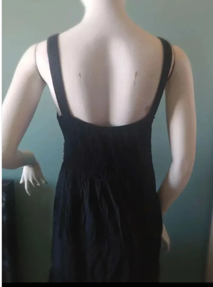 Robe noire 36 - photo numéro 6