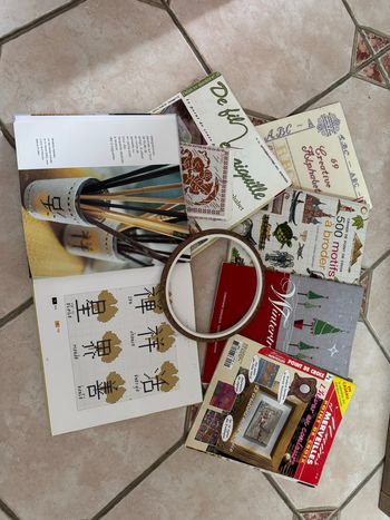 Catalogues/livres point de croix