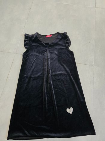 Robe 12 ans velours neuve