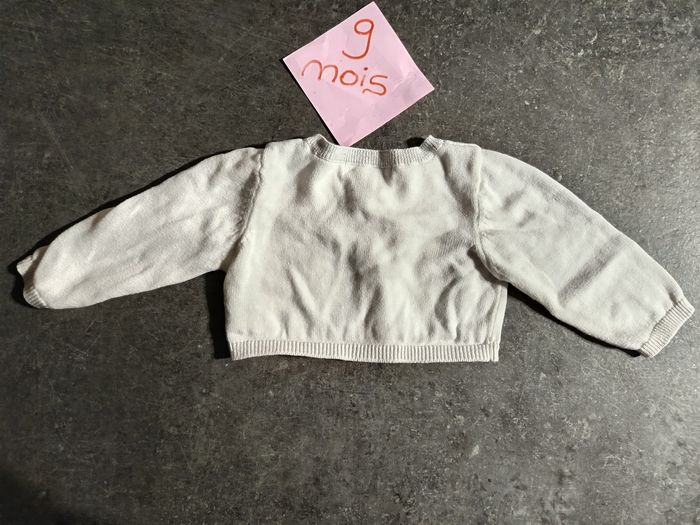 Gilet court blanc 9 mois - photo numéro 5