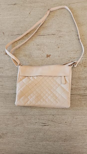 Petit sac à main beige avec 1 poche extérieure, Athmosphère, nickel