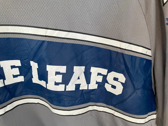 T-shirt NHL 🏒 Toronto Maple Leafs 🍁 - photo numéro 5