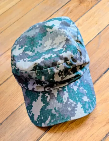 Casquette  motif camouflage digital