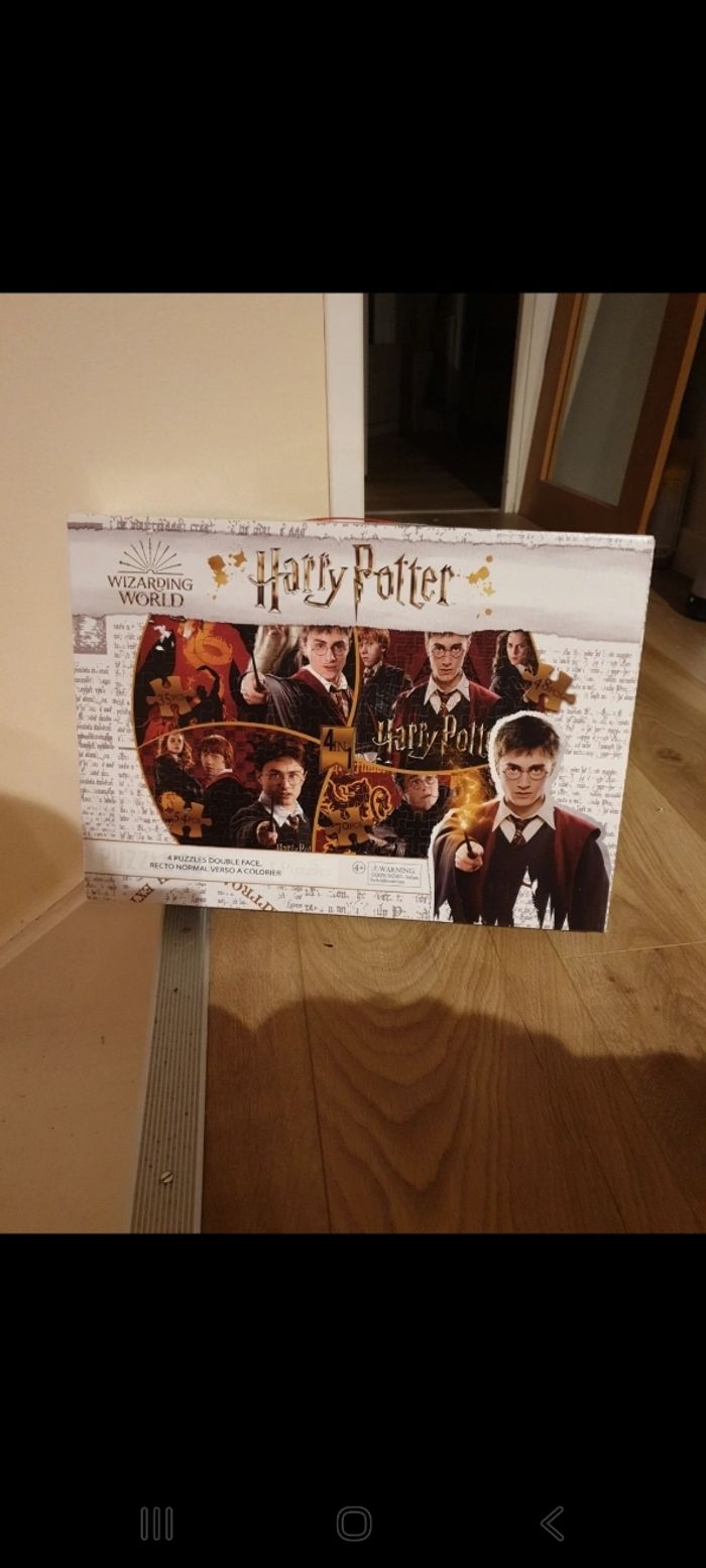 Lot de 4 puzzles Harry Potter neufs  4 en 1