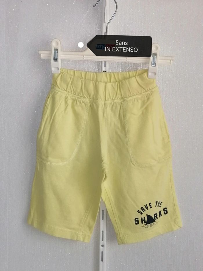 Bermudas jaune 5ans In extenso