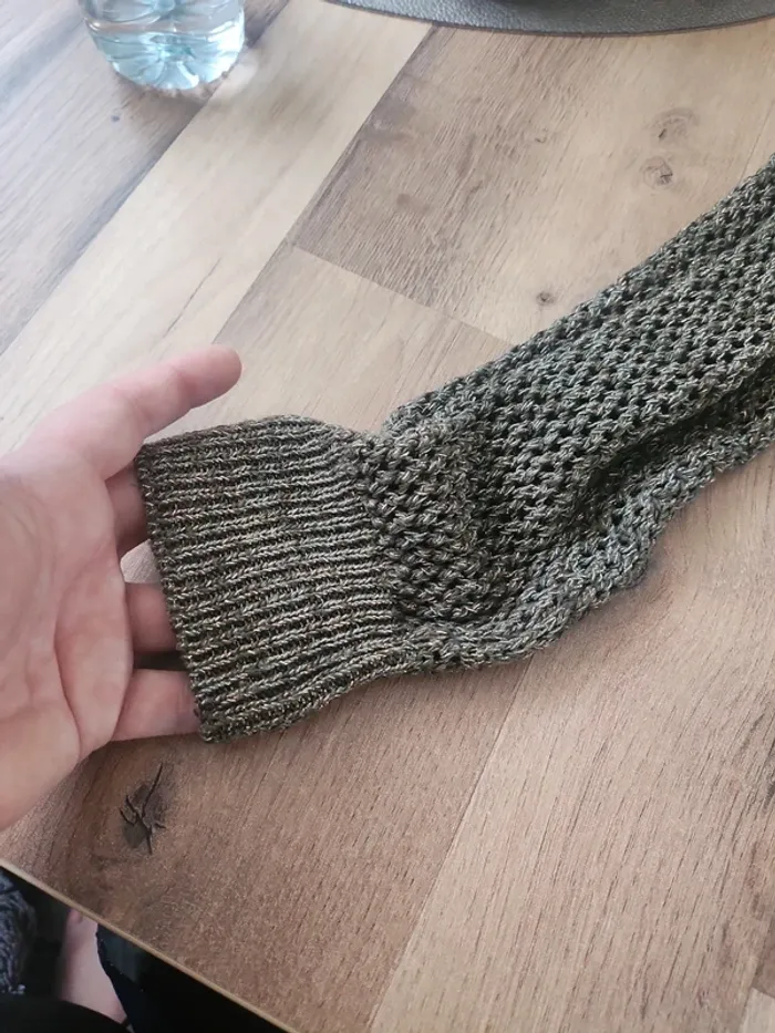 Pull ajouré - photo numéro 2