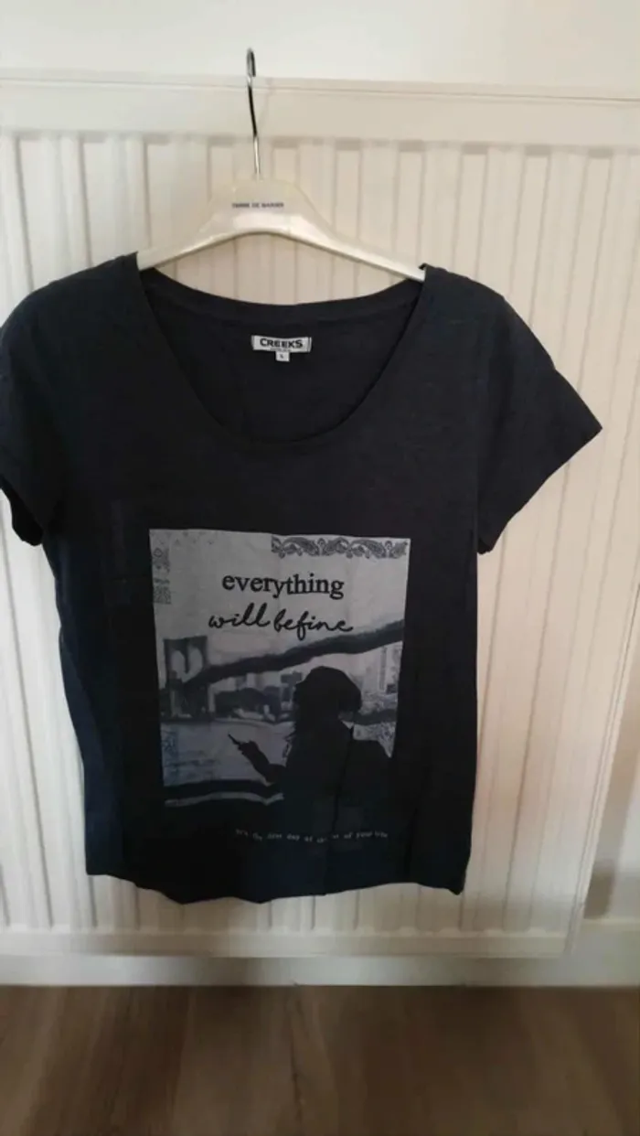 T shirt bleu gris
