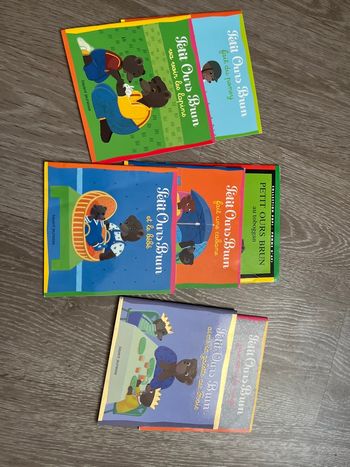 Lot livres  Petit ours brun