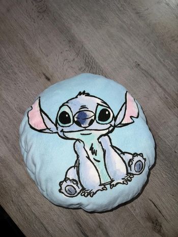 Coussin Disney stitch avec plaid
