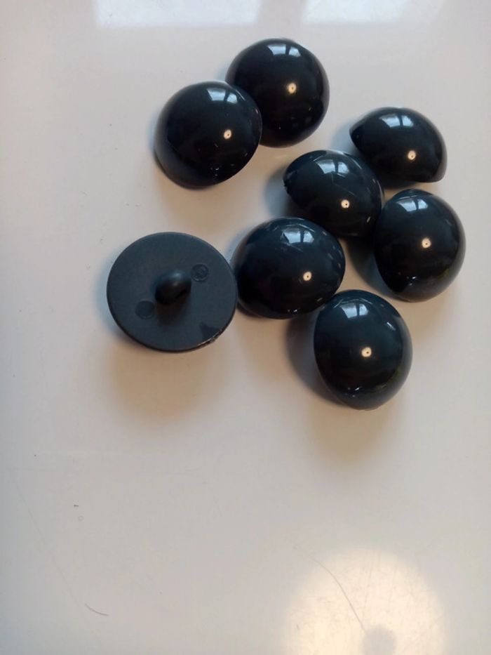 Lot boutons - photo numéro 2