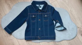 Veste en jeans kiabi 36 mois neuve jamais portée