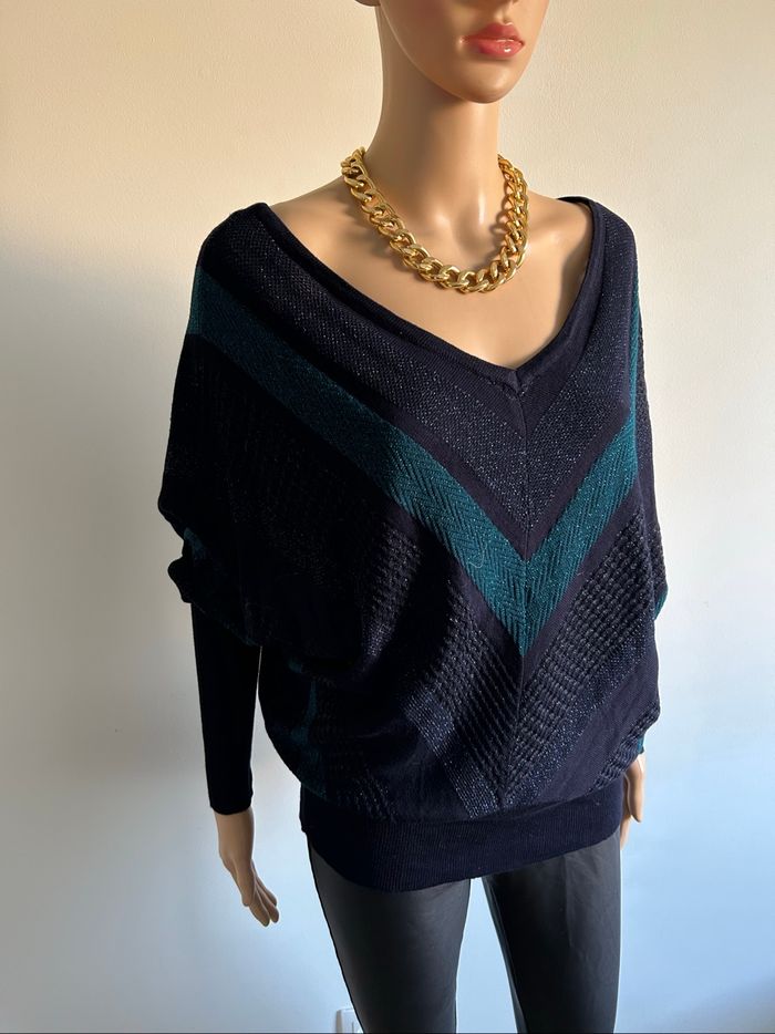 Pull pailleté neuf à manches longues LolaLiza taille française 36 (valeur 35€) - photo numéro 2