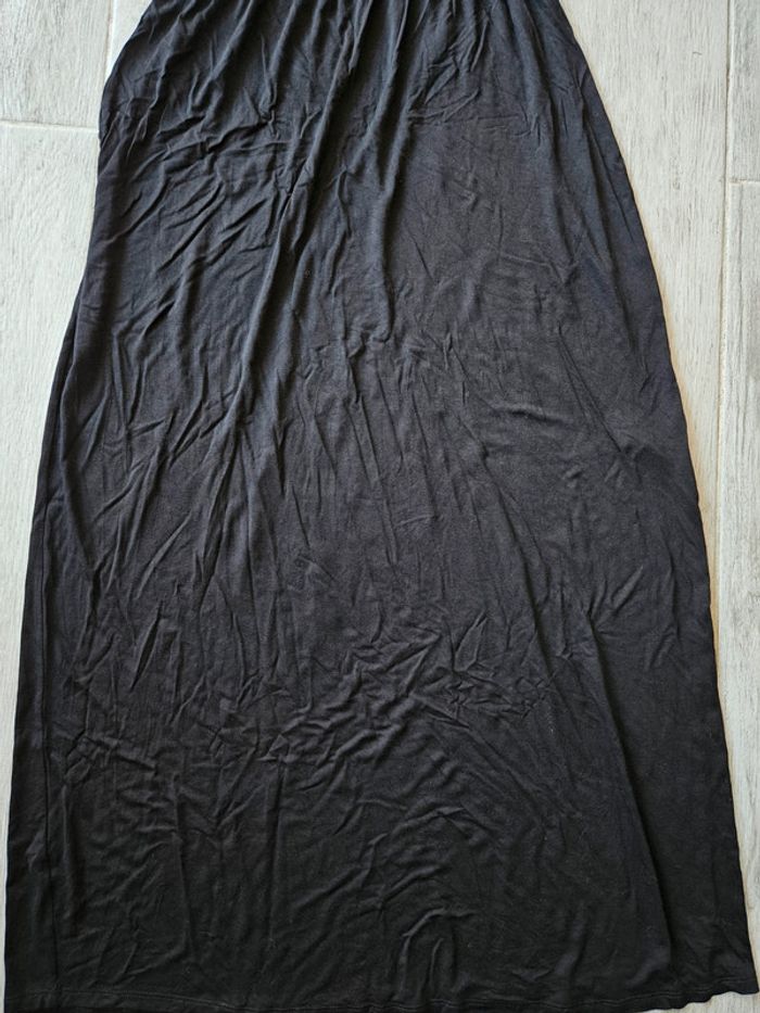 Robe longue noire - photo numéro 2