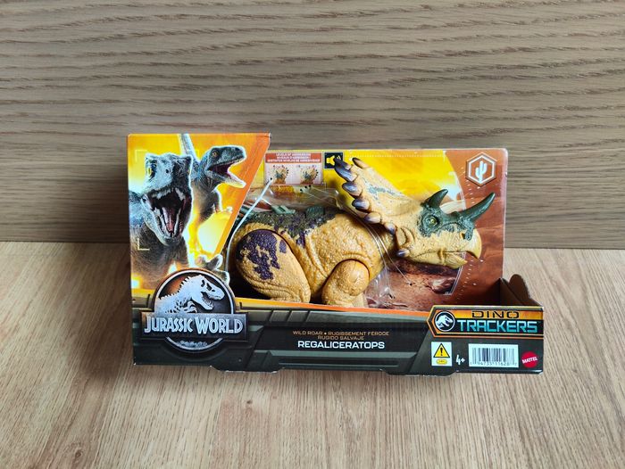 Jurassic World dinosaure articulé sonore