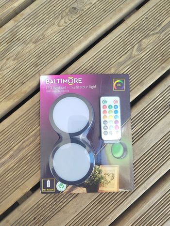 Lot 2 lampes LED multicolores avec télécommande – Éclairage déco intérieur/extérieur