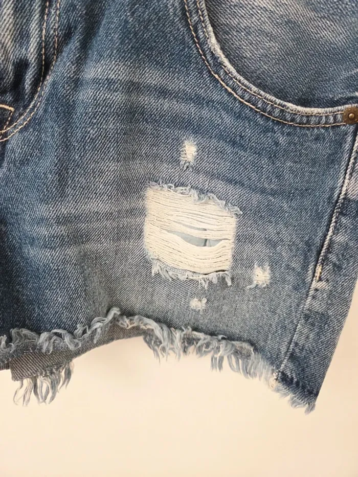 Beau short Camaïeu 40 - photo numéro 2