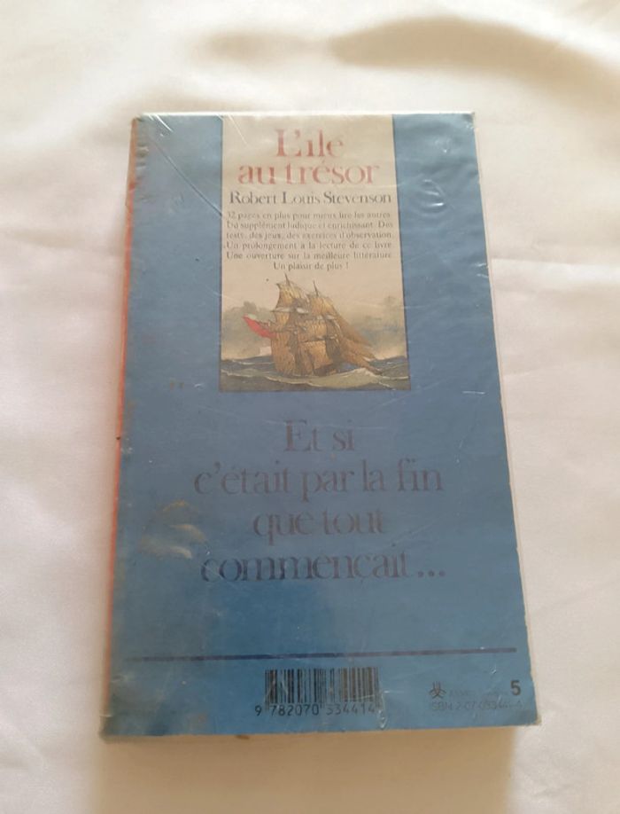 Livre l'île au trésor - photo numéro 2