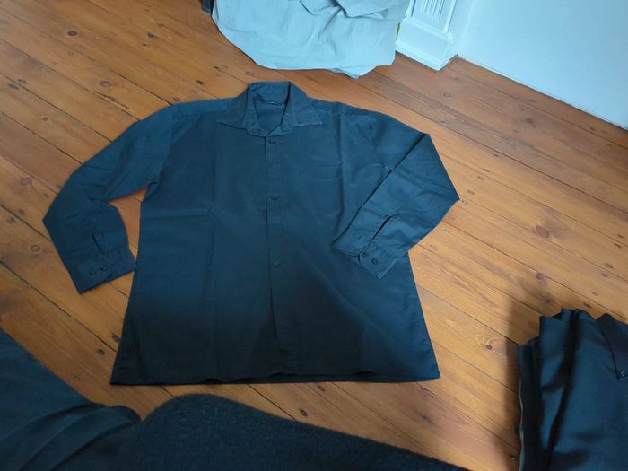 Chemise noir vintage pierre Léon 42