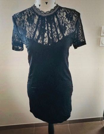 Robe noir taille M