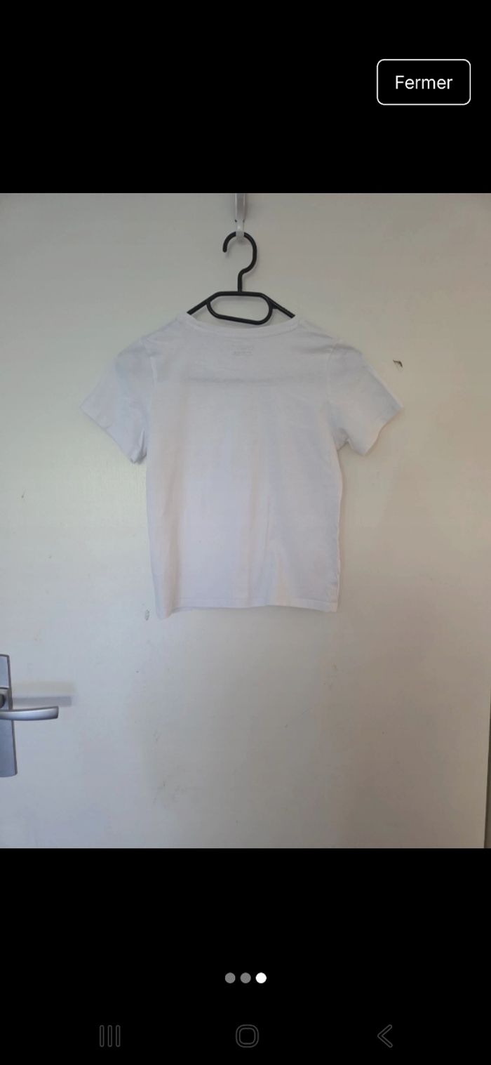 T-shirt blanc avec une étoile léopard - photo numéro 3