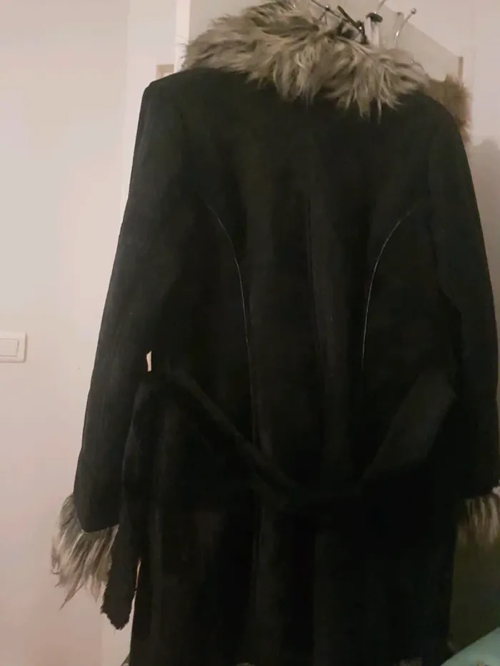 Magnifique manteau - photo numéro 2