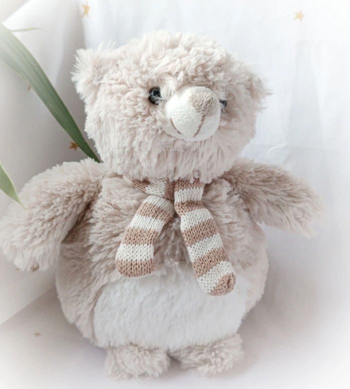 Peluche plush Teddy bear ours nounours ourson écharpe boule beige crème doudou toudou lilo