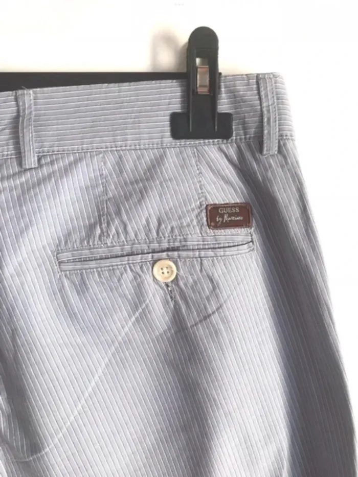Pantalon bleu à rayures blanches Guess by Marciano taille 44 - photo numéro 7