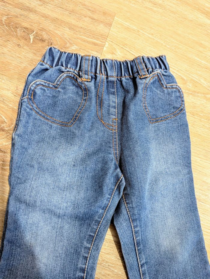 Pantalon jean bébé fille 24 mois - photo numéro 2