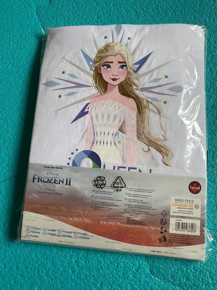 Pyjama Frozen Taille 134/140 - photo numéro 2