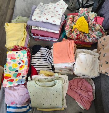 Lot de vêtements bébé fille 6 mois 