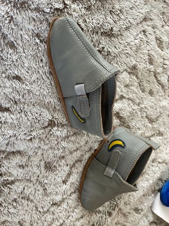 Chaussons cuir intérieur à scratch