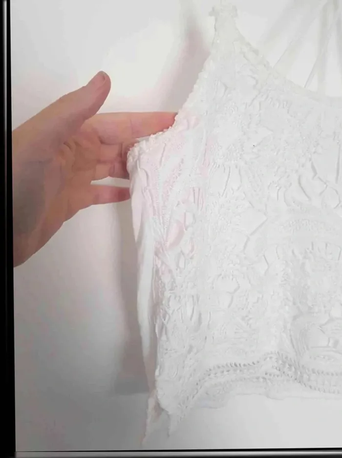 Croc  top  dentelle  taille 38 - photo numéro 4