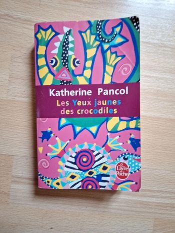 Les yeux jaunes des crocodiles pancol