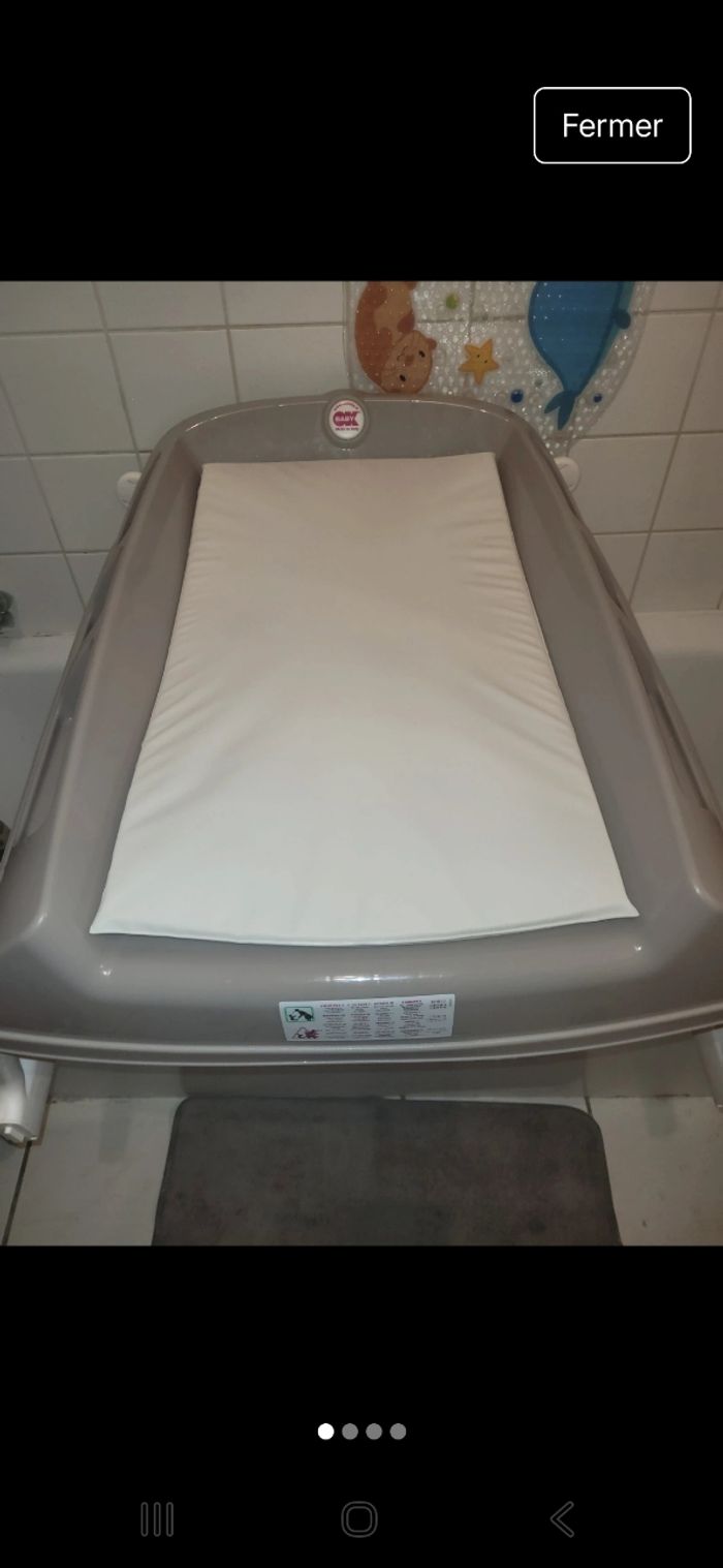 Table à langer pliante - photo numéro 2