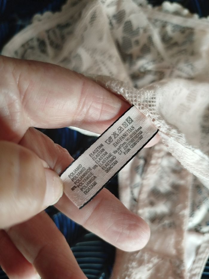 String dentelle abricot HANA bu - photo numéro 9