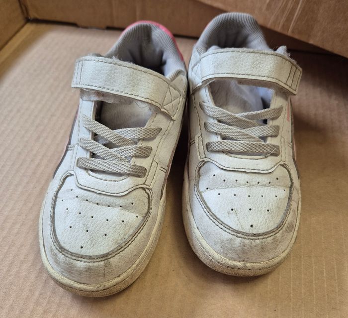 Basket Puma pointure 27 blanche et rose - photo numéro 6