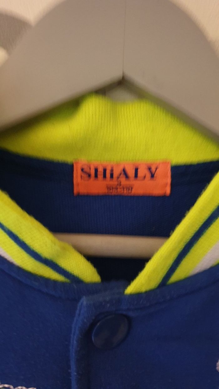 Veste taille 4ans très bonne état - photo numéro 3
