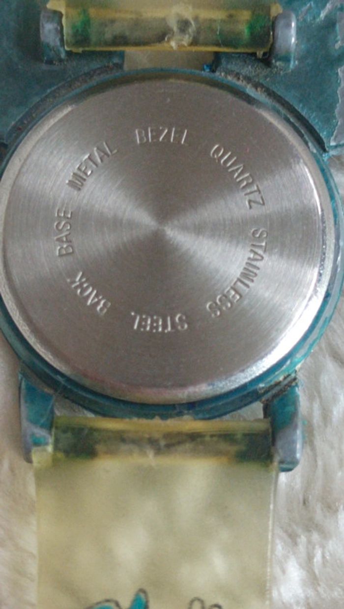 Montre Mickey vint1ge - photo numéro 5