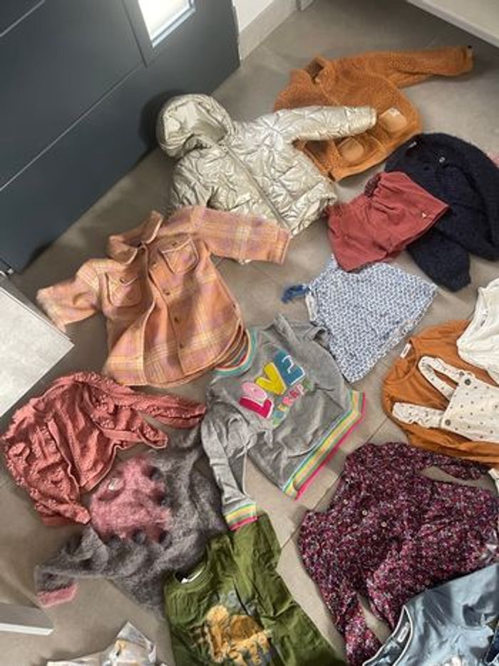 Lot 53 vêtements 36mois / 3 ans - photo numéro 5