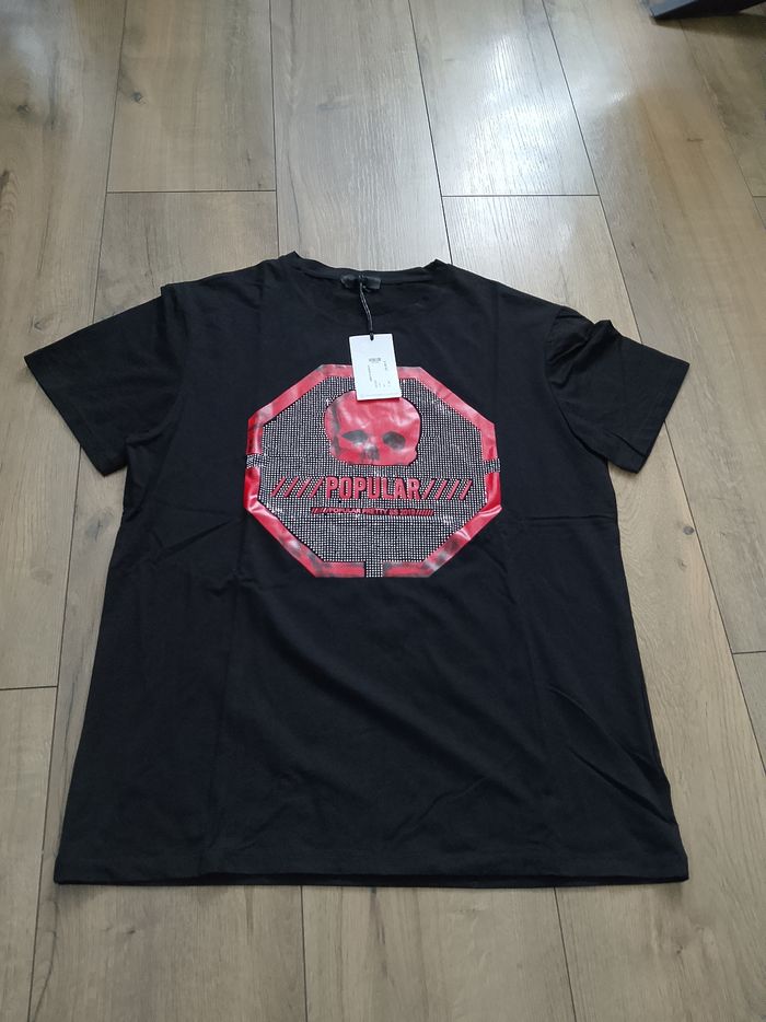 T-shirt noir manches courtes mi-épais tête de mort strass xl MTX