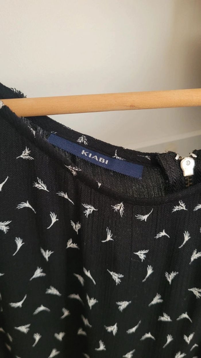 Robe Kiabi taille 46 - photo numéro 4